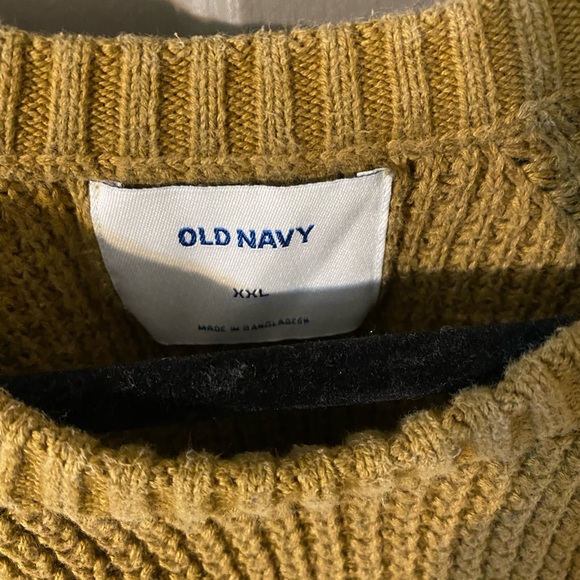 XXL Old Navy Heavy Knit Sweater - Picture 3 of 4